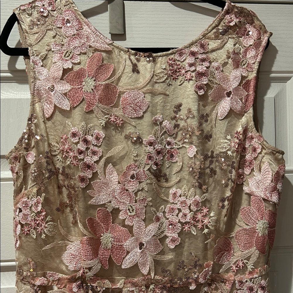 Tahari Pink and Cream Floral Lace Mini Dress